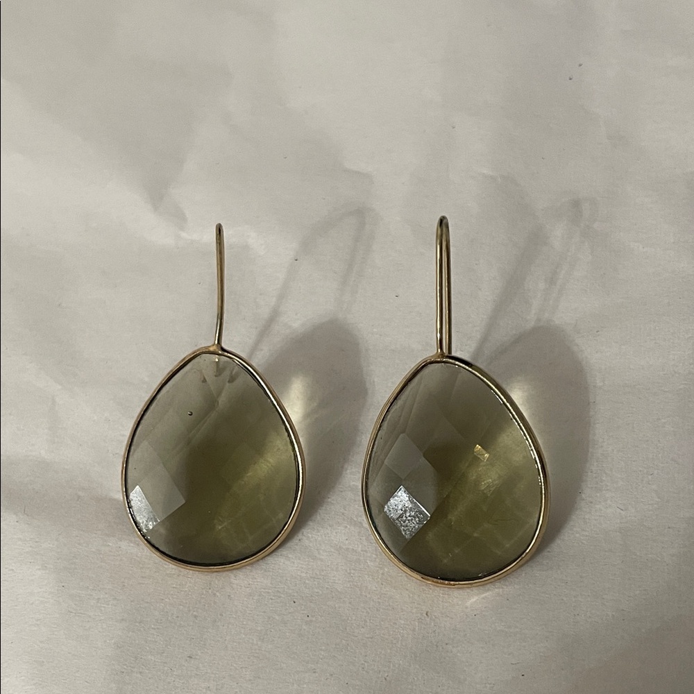 Elegant Gold and Green Teardrop Earrings